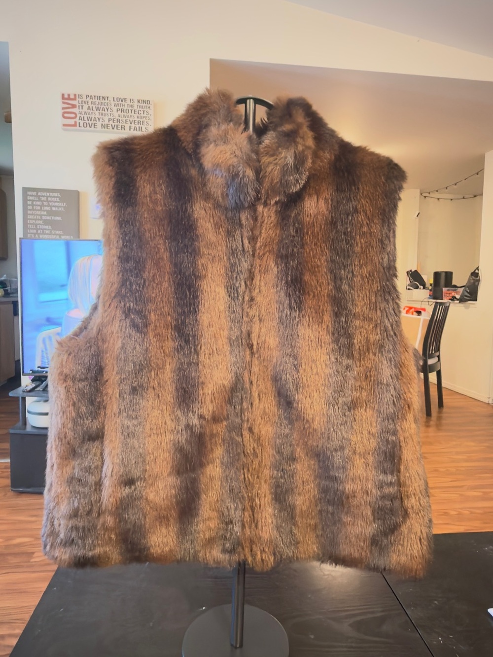 Women's Brown Faux Fur Vest - Plush Sleeveless Layer